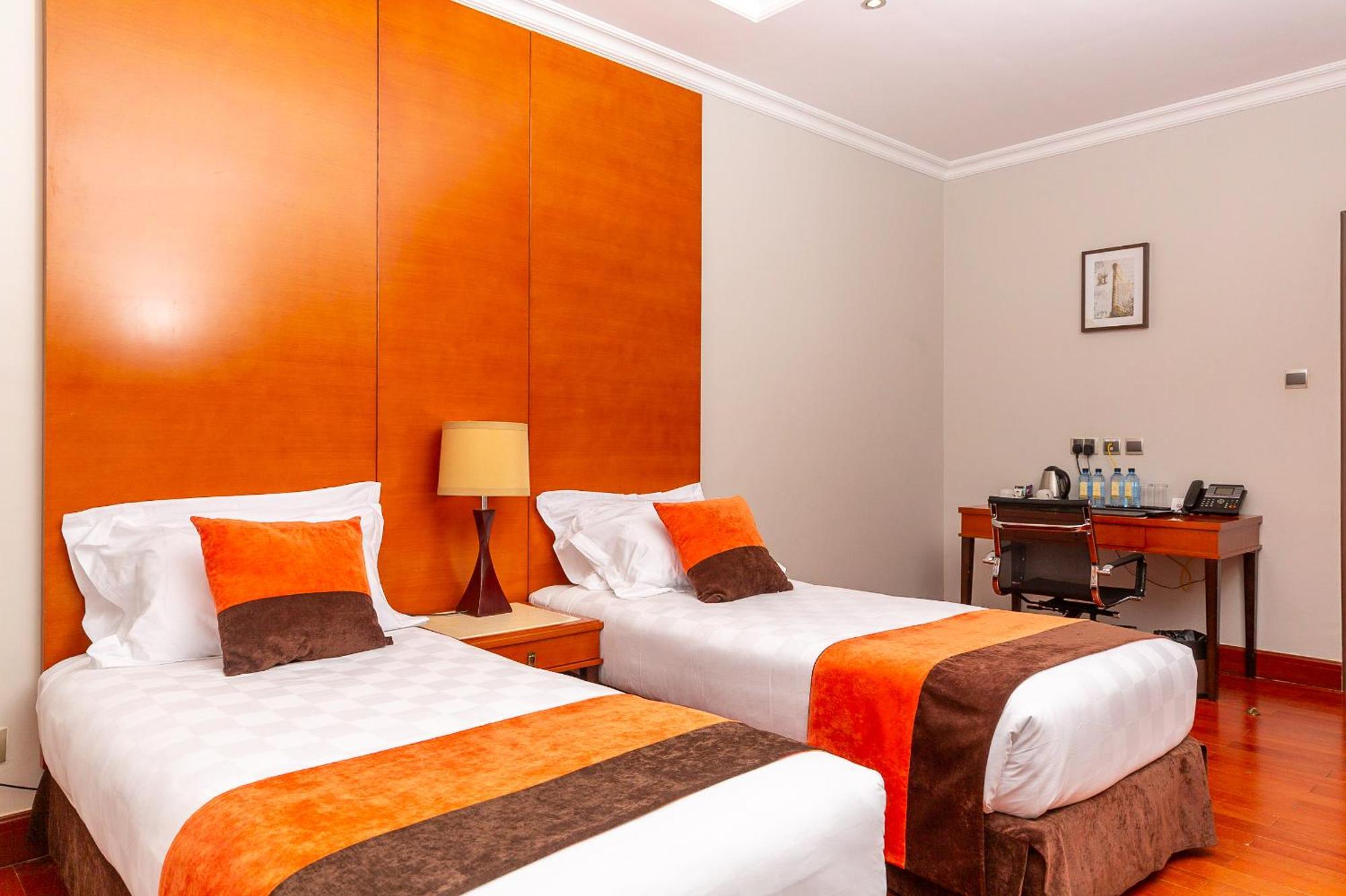 Alba Hotel Meru Dış mekan fotoğraf
