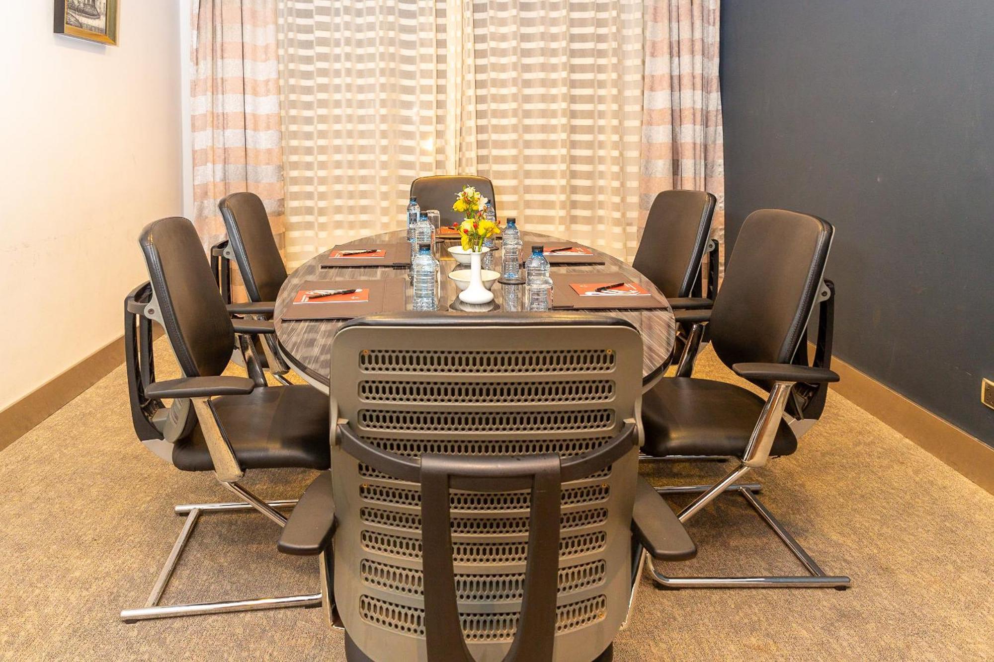 Alba Hotel Meru Dış mekan fotoğraf