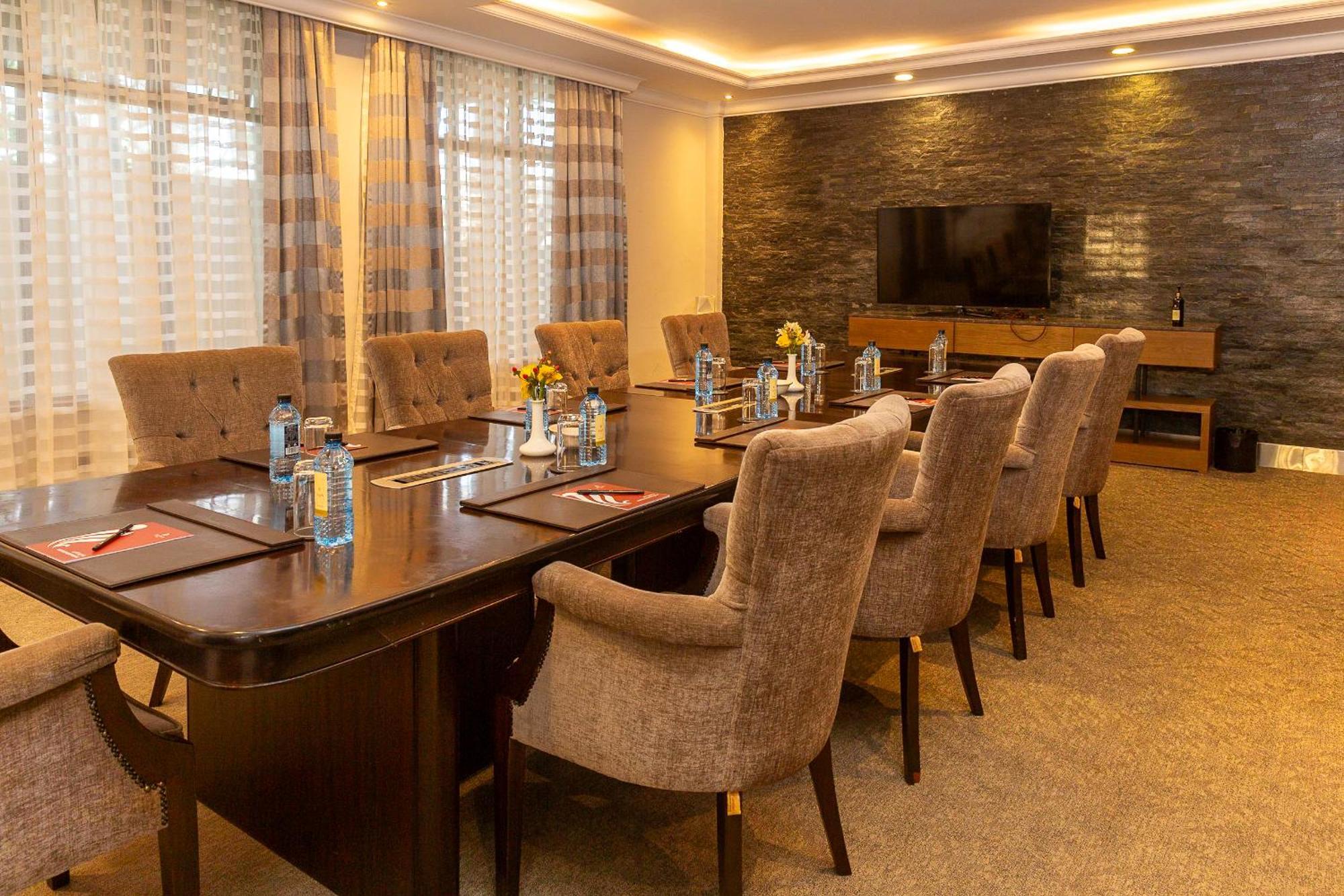 Alba Hotel Meru Dış mekan fotoğraf