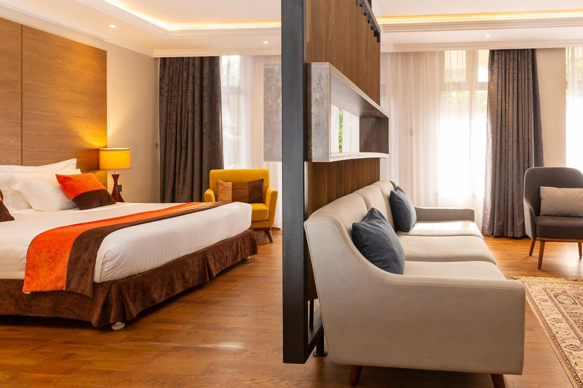 Alba Hotel Meru Dış mekan fotoğraf