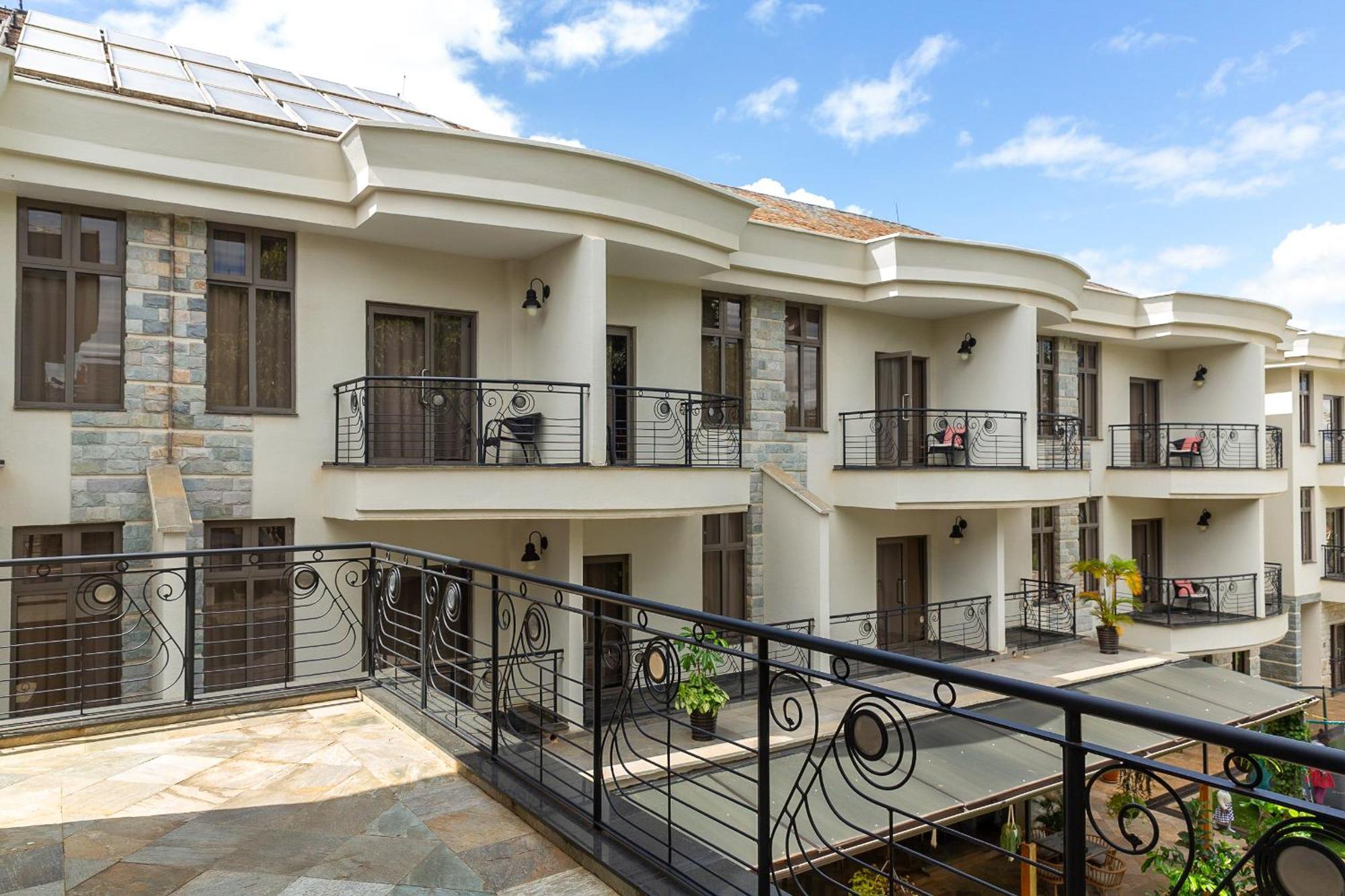 Alba Hotel Meru Dış mekan fotoğraf